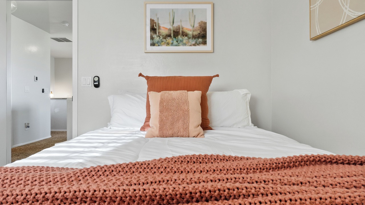 Photo of Bedroom in Green Valley