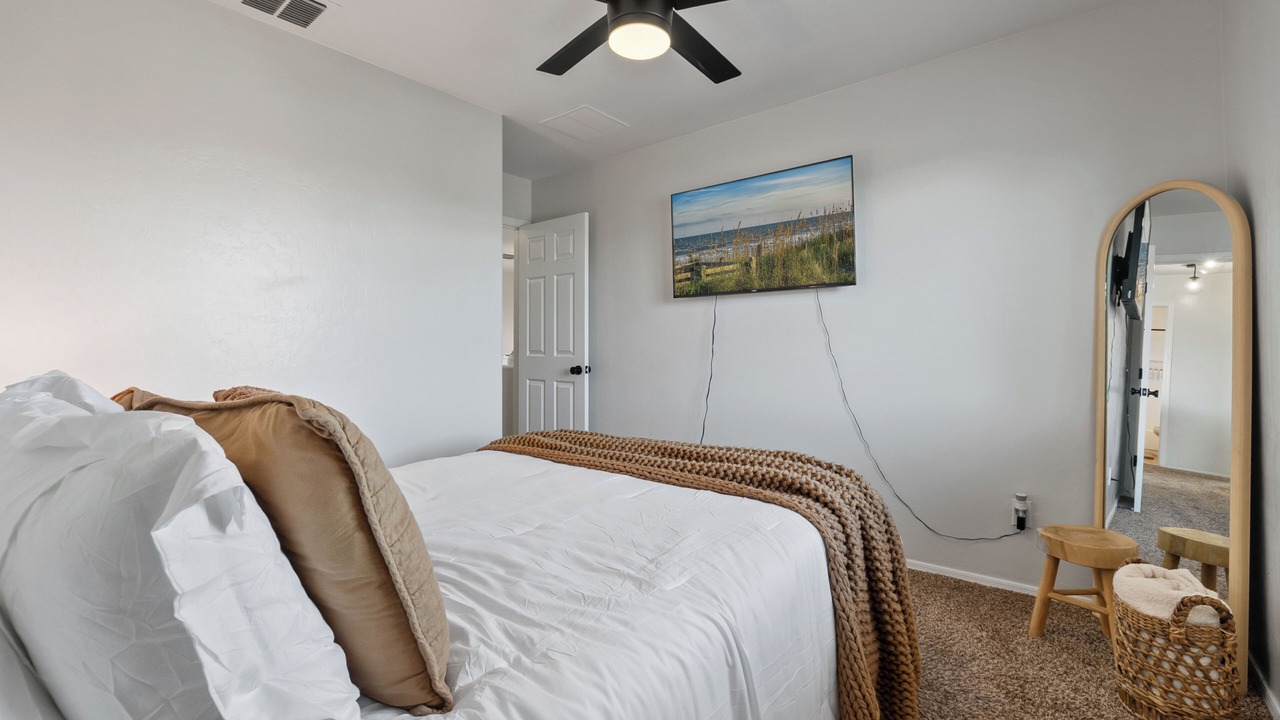 Photo of Bedroom in Green Valley