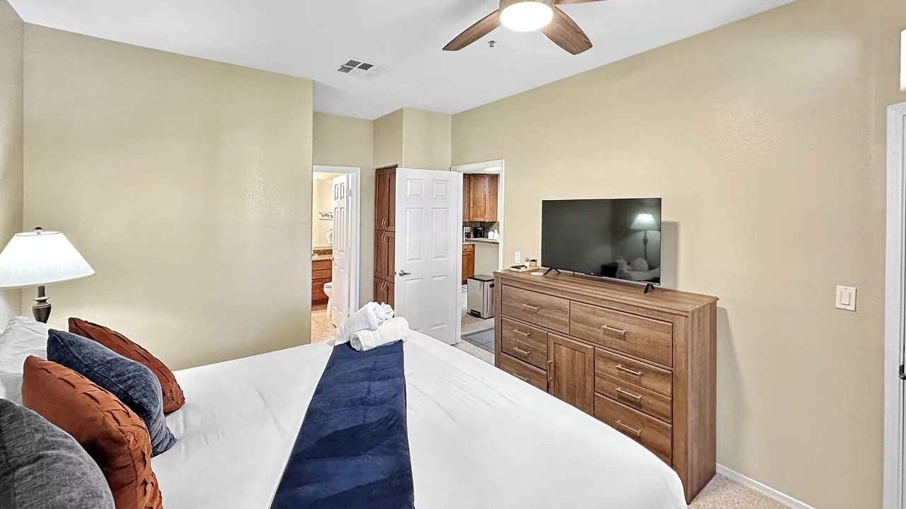 Photo of Bedroom in Central Scottsdale
