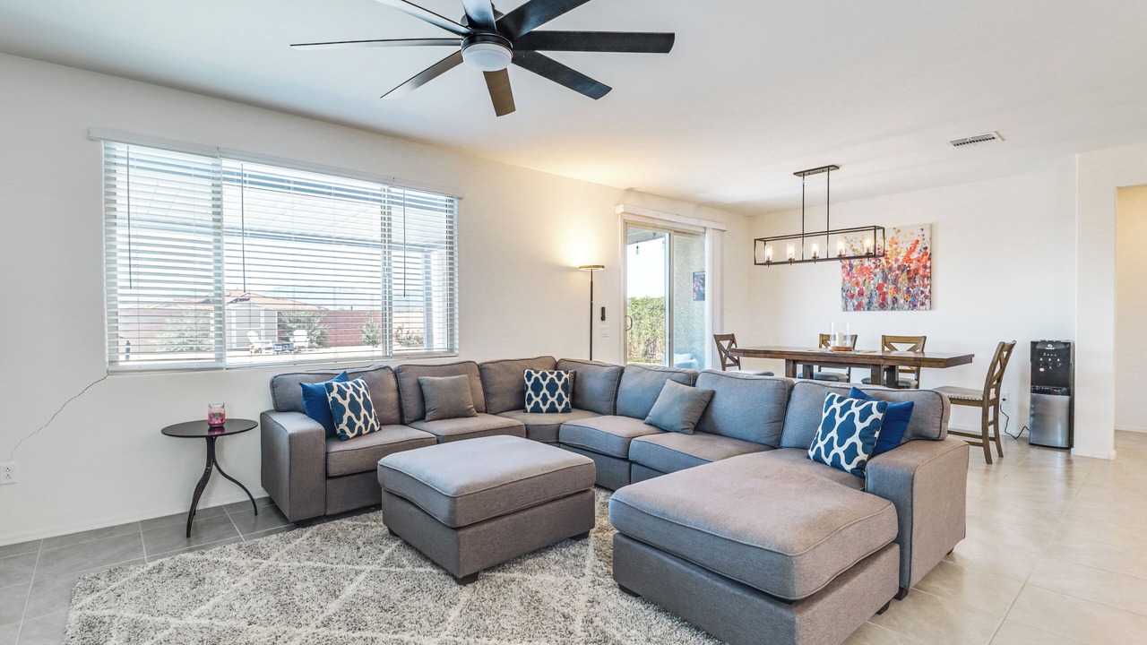 Photo of Livingroom in Tucson