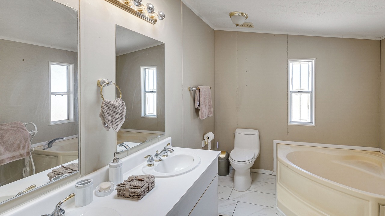 Photo of Bathroom in Maricopa