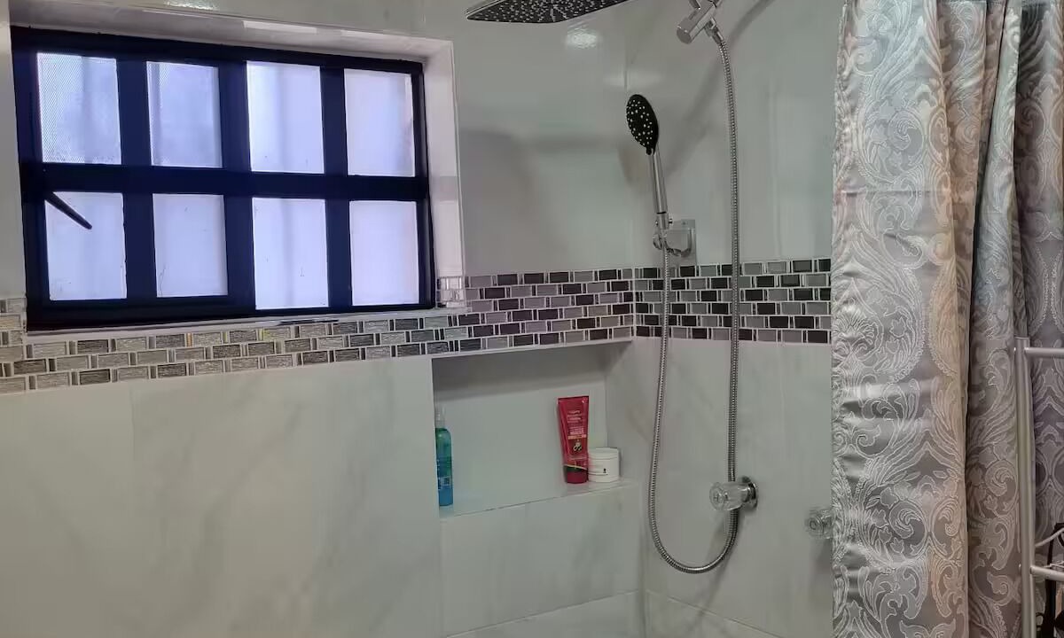 Photo of Bathroom in Santa Ana