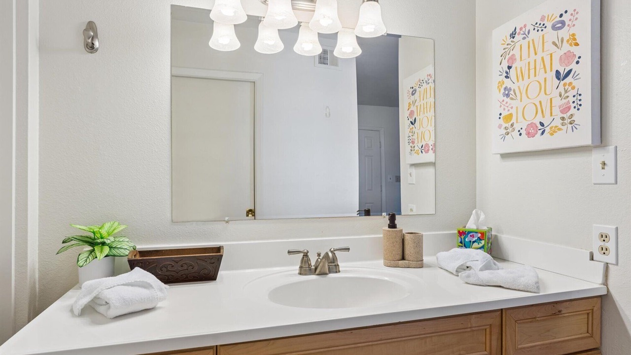 Photo of Bathroom in Central Scottsdale