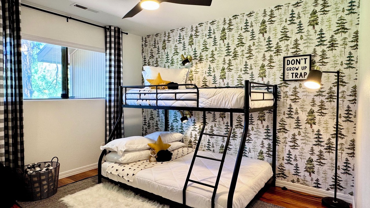 Photo of Bedroom in Flagstaff