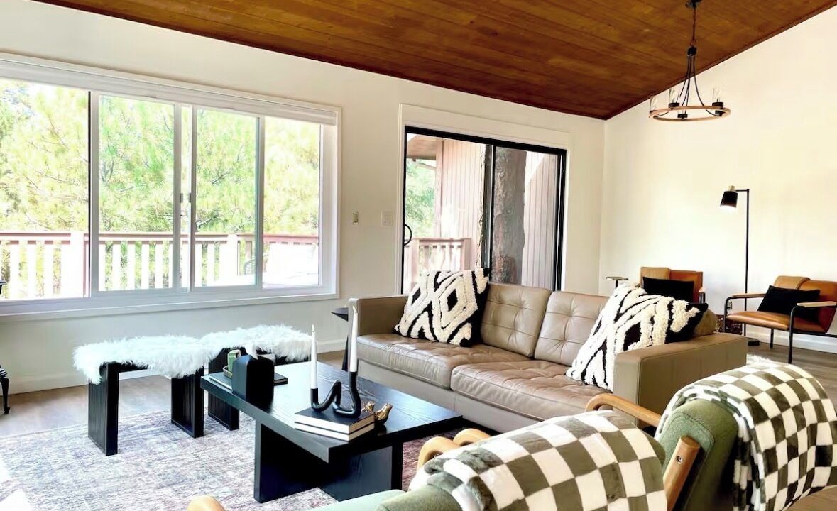 Photo of Livingroom in Flagstaff