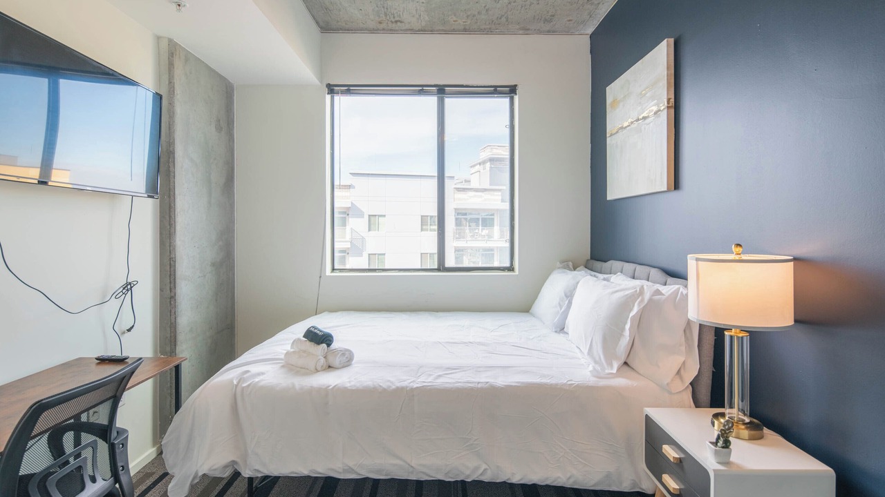 Photo of Bedroom in Evans Churchill