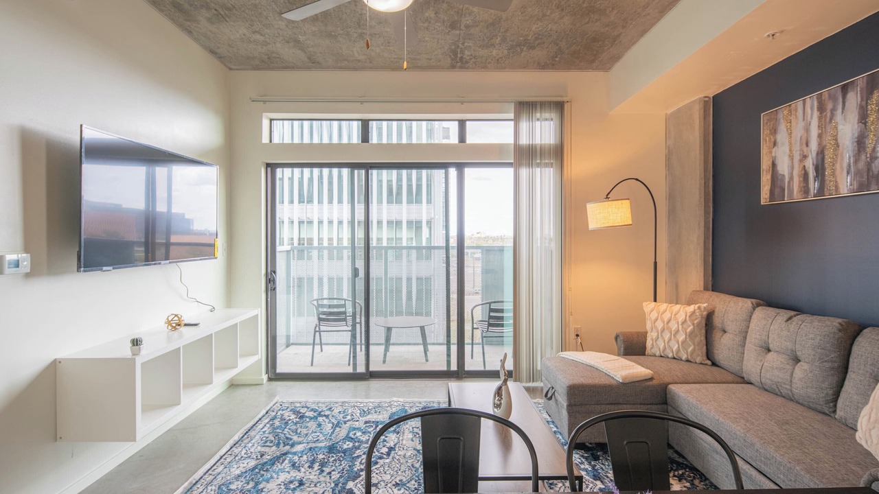 Photo of Livingroom in Evans Churchill