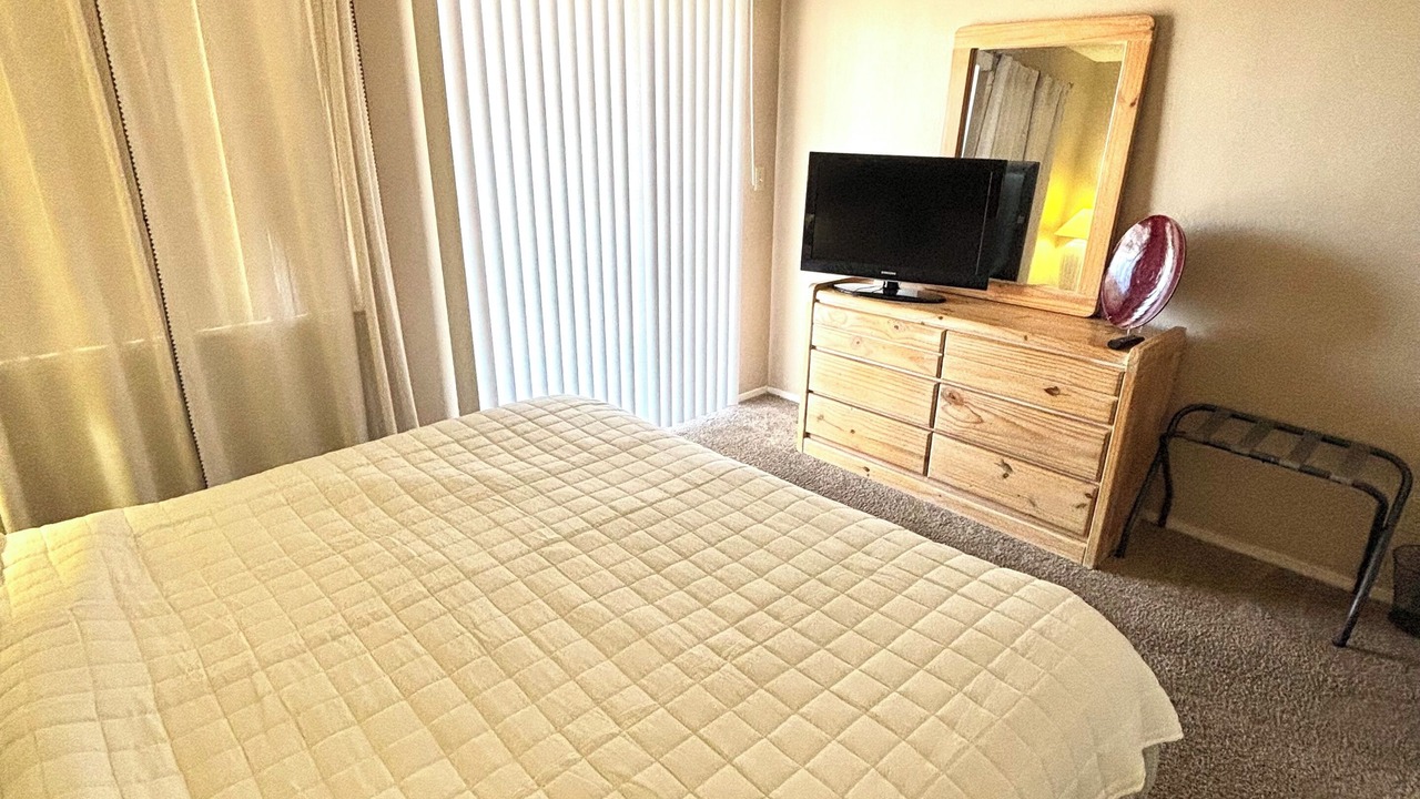 Photo of Bedroom in Bullhead City