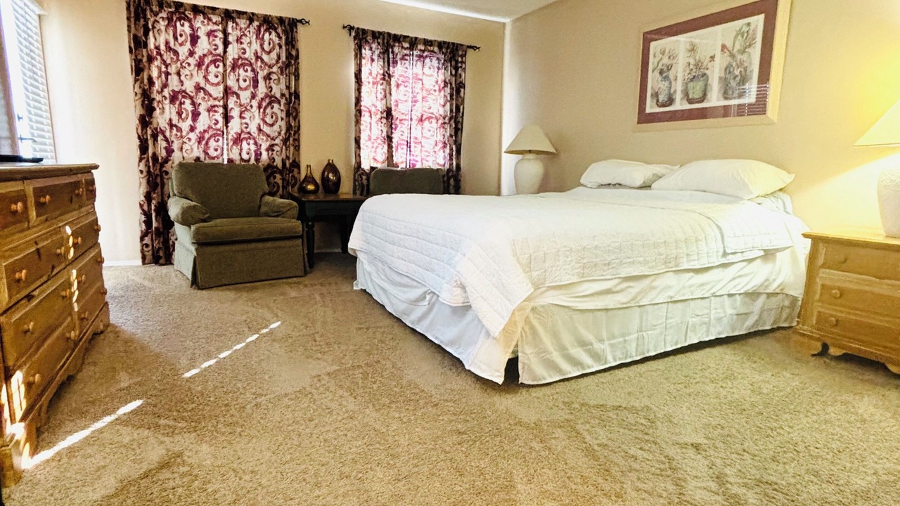 Photo of Bedroom in Bullhead City