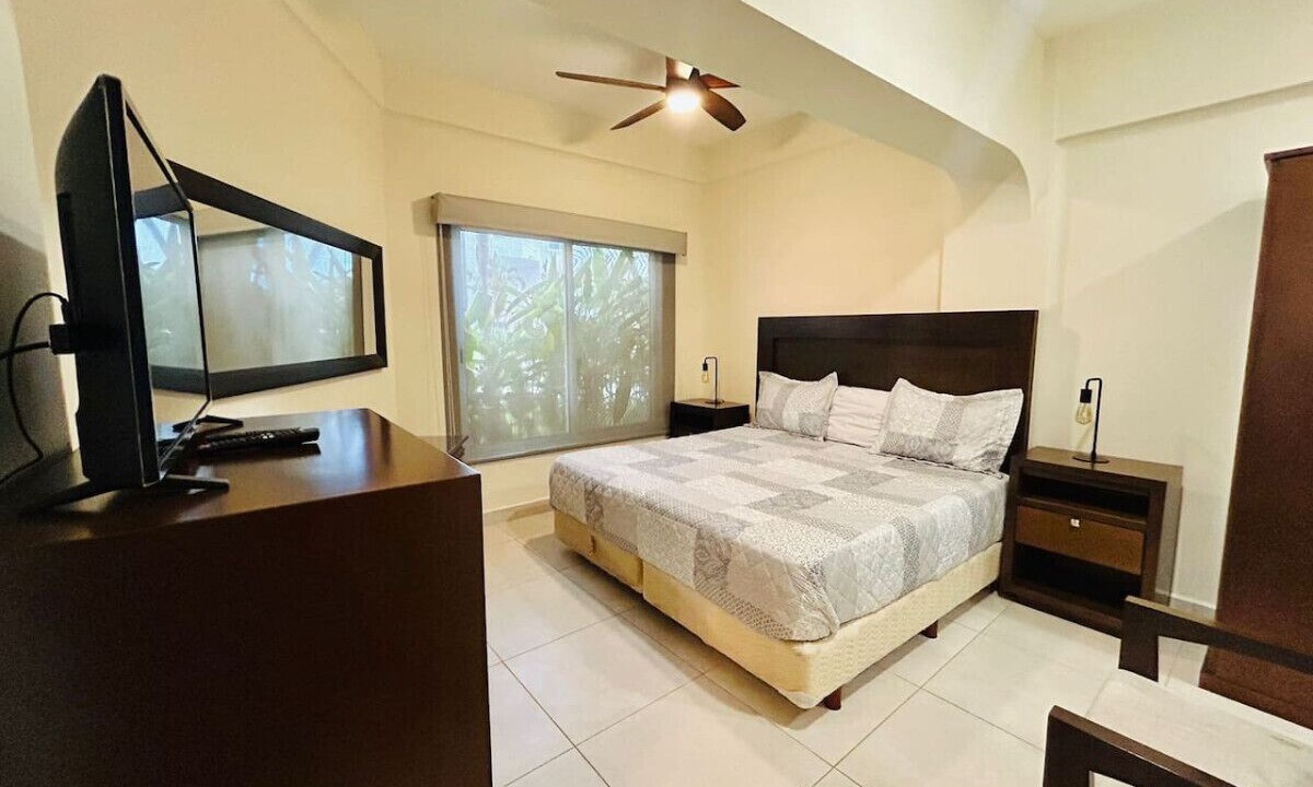 Photo of Bedroom in Cerritos