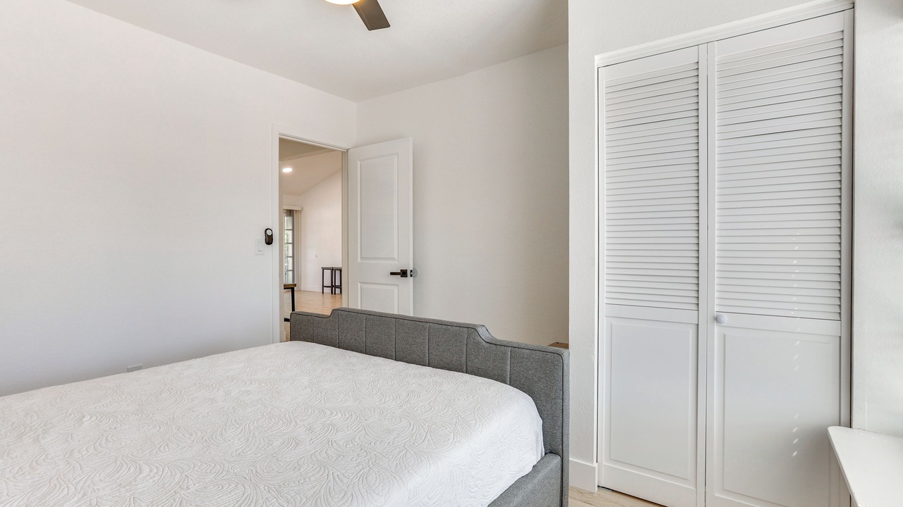 Photo of Bedroom in Overland Trail