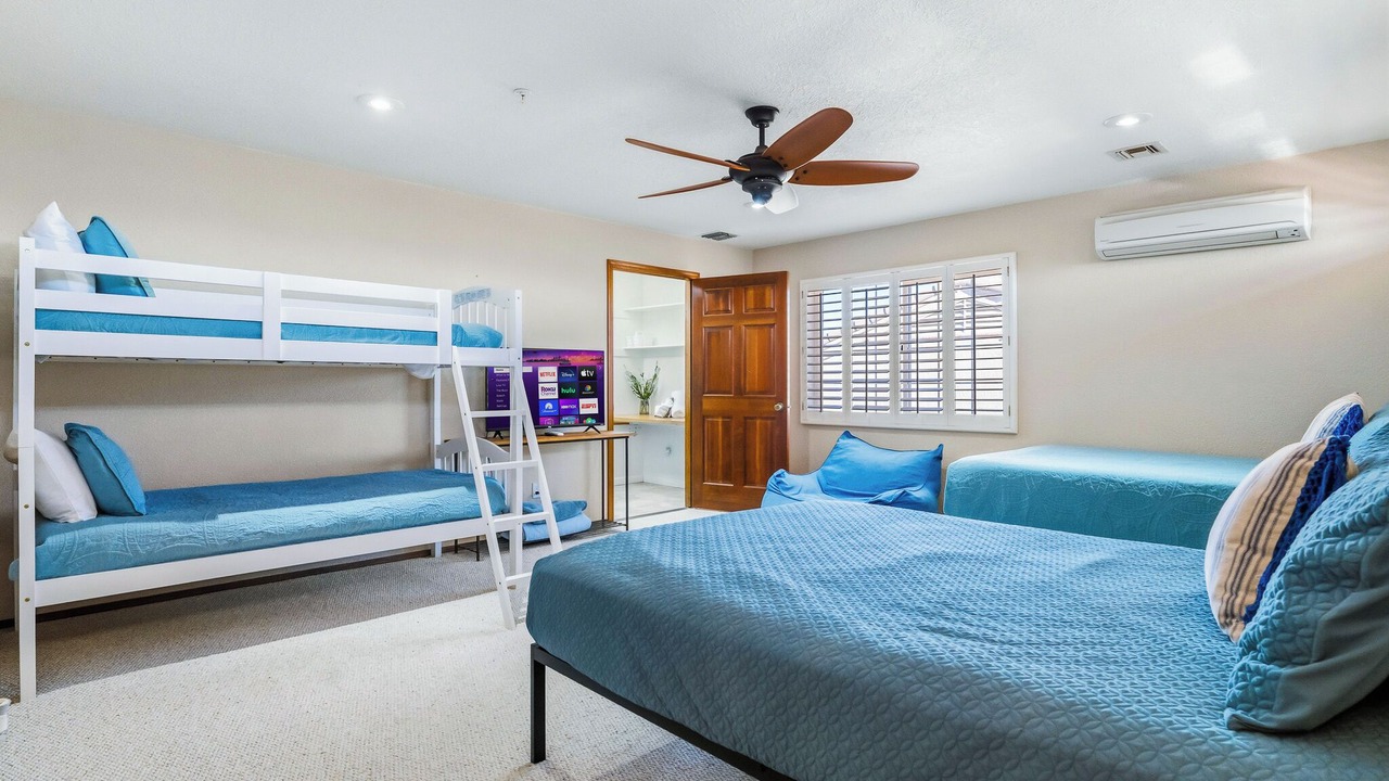 Photo of Bedroom in Residential Estates