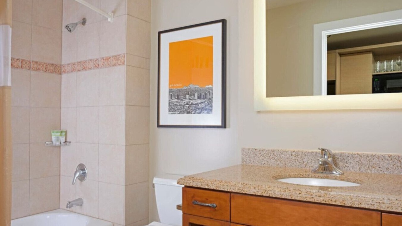 Photo of Bathroom in Desert Ridge
