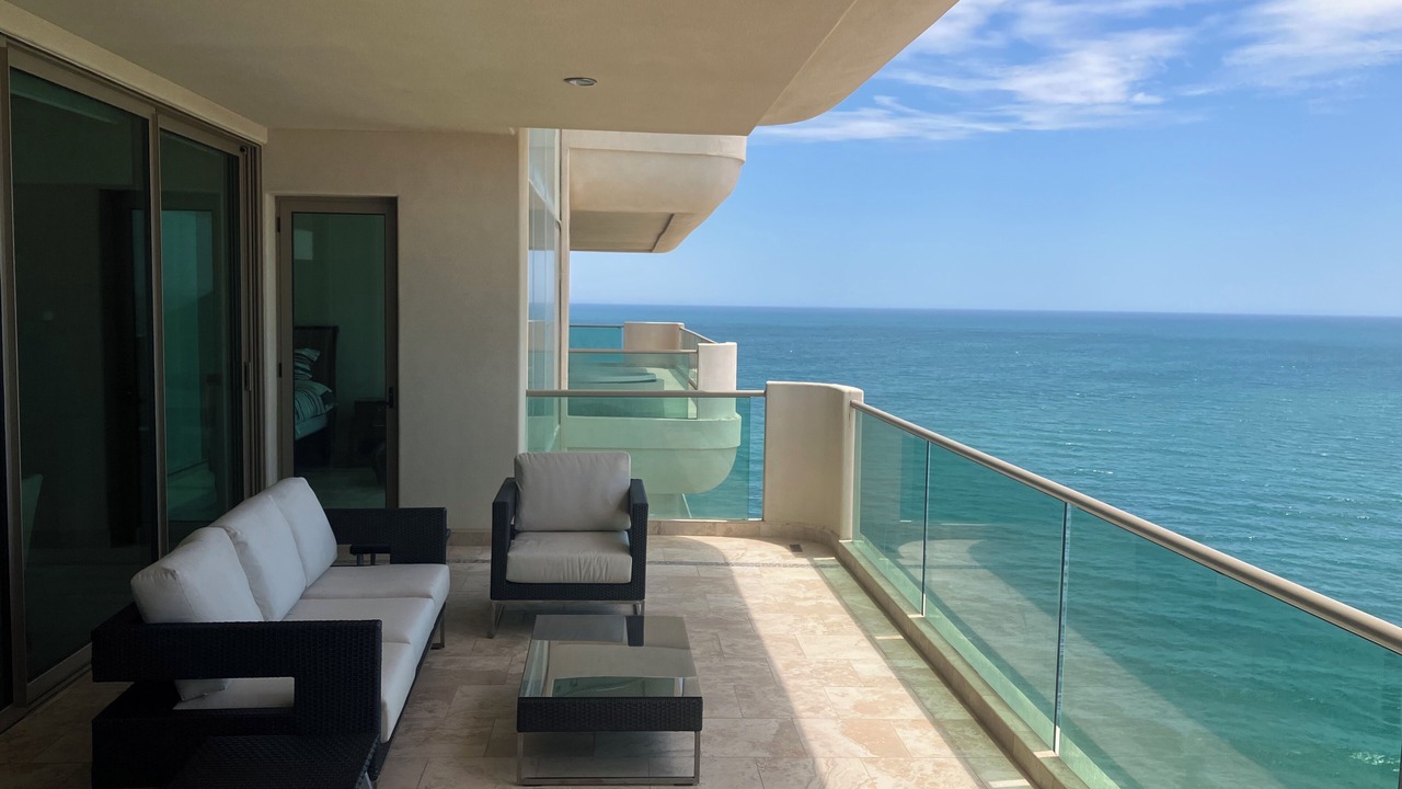 Photo of Patio Balcony in Las Conchas