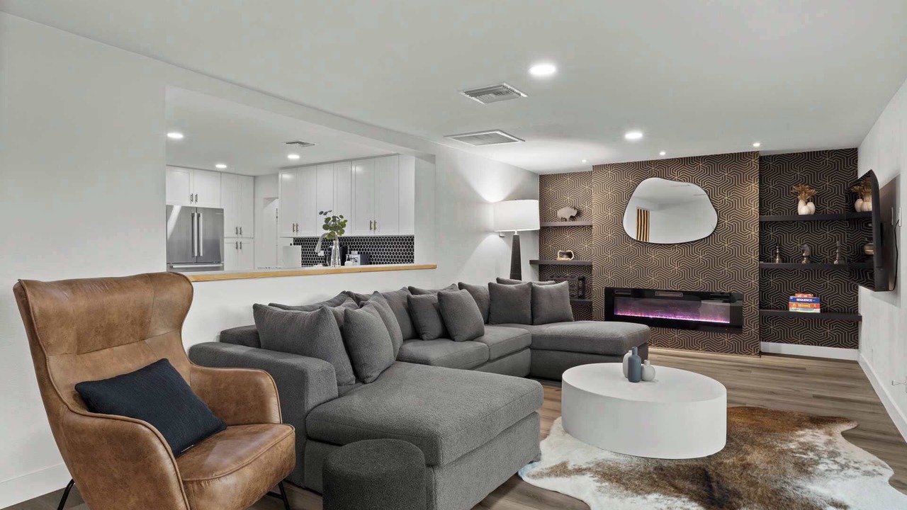 Photo of Livingroom in Pointe Scottsdale