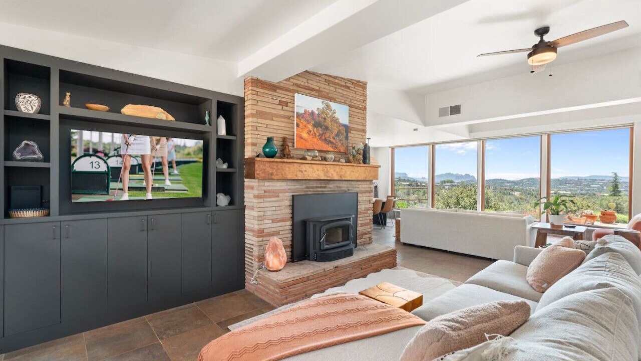 Photo of Livingroom in West Sedona