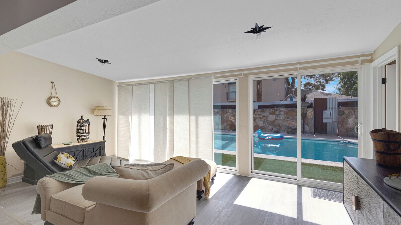 Photo of Livingroom in Alhambra