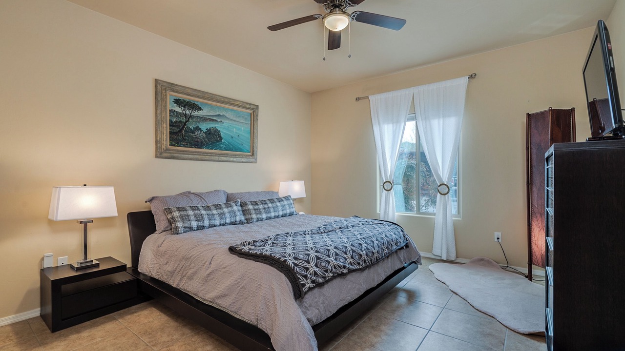 Photo of Bedroom in Tumacacori