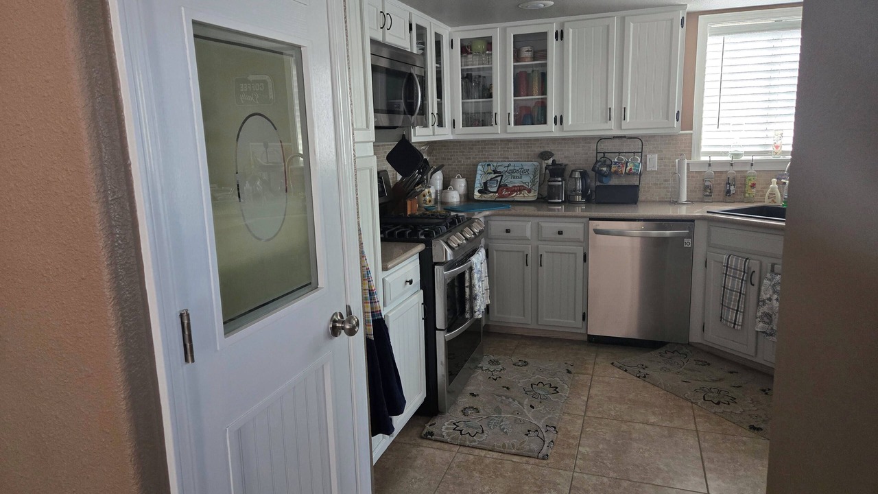 Photo of Kitchen in Mohave Valley