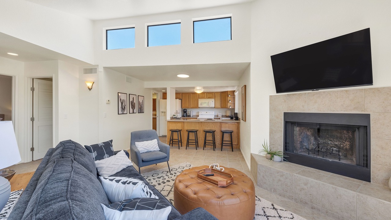 Photo of Livingroom in Tucson