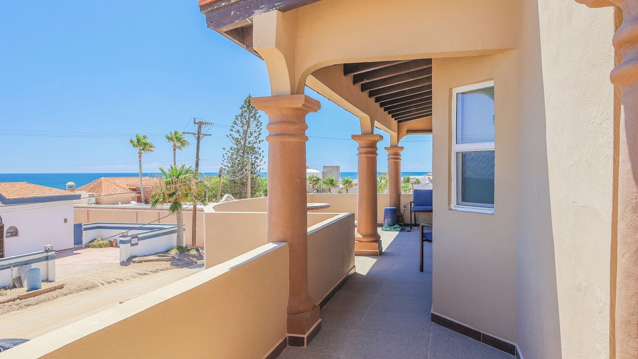 Photo of Patio Balcony in Las Conchas