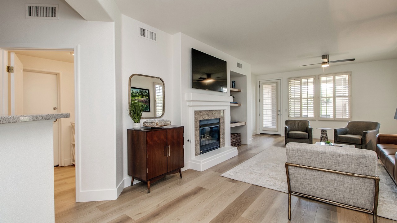 Photo of Livingroom in Kierland