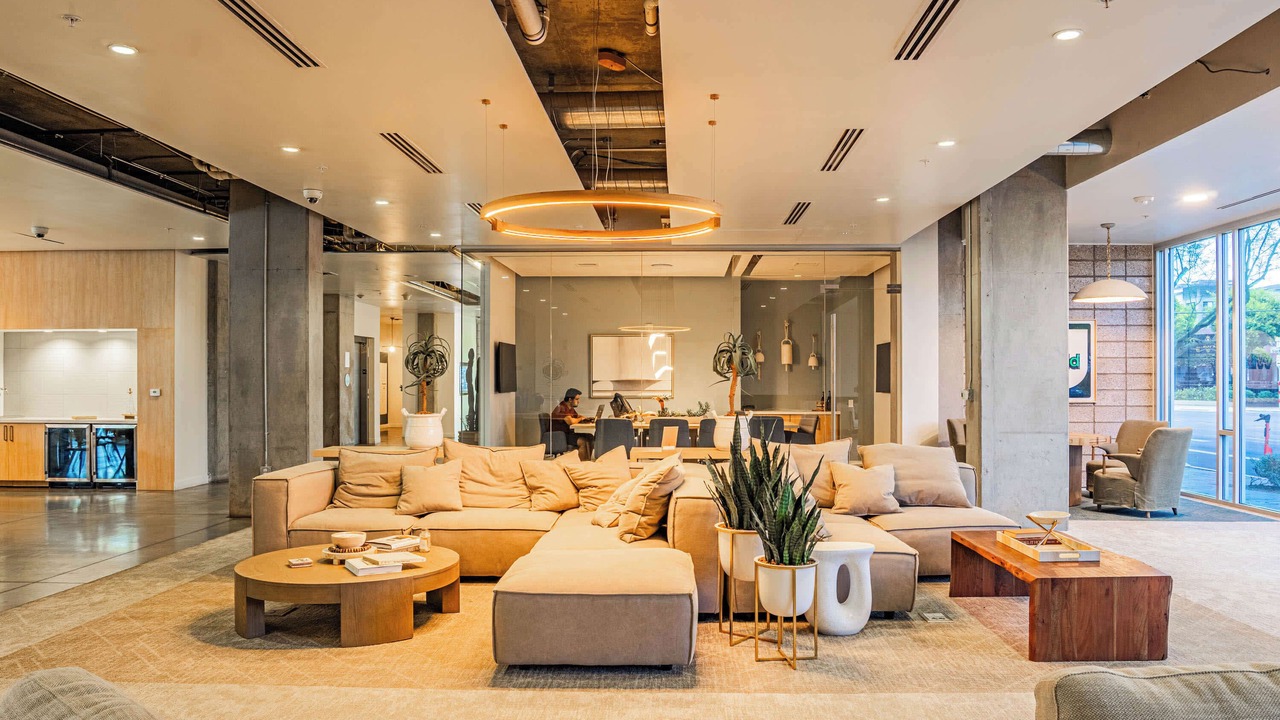Photo of Livingroom in Evans Churchill