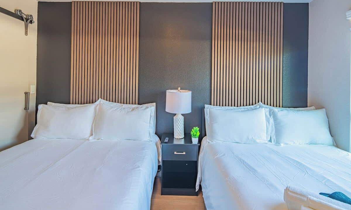 Photo of Bedroom in Evans Churchill