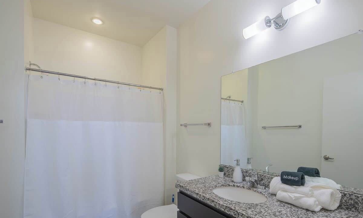 Photo of Bathroom in Evans Churchill