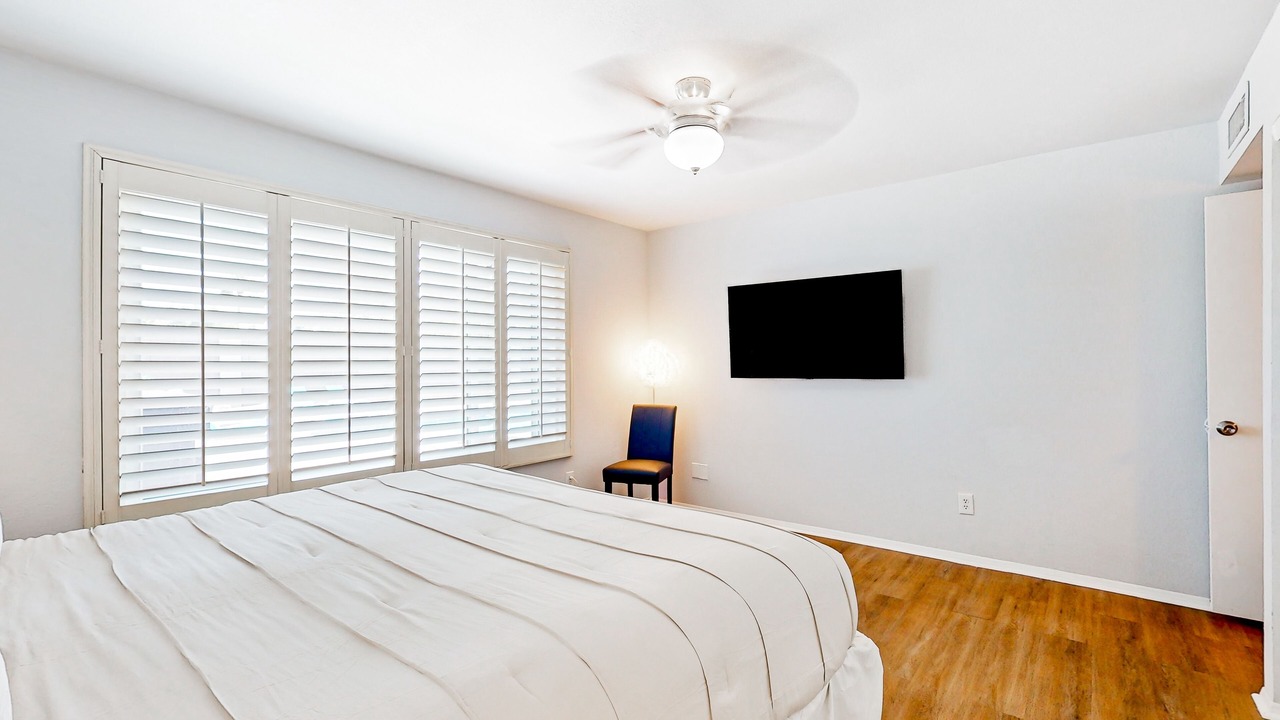 Photo of Bedroom in La Paz At Desert Springs