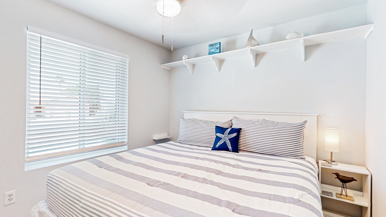 Photo of Bedroom in La Paz At Desert Springs