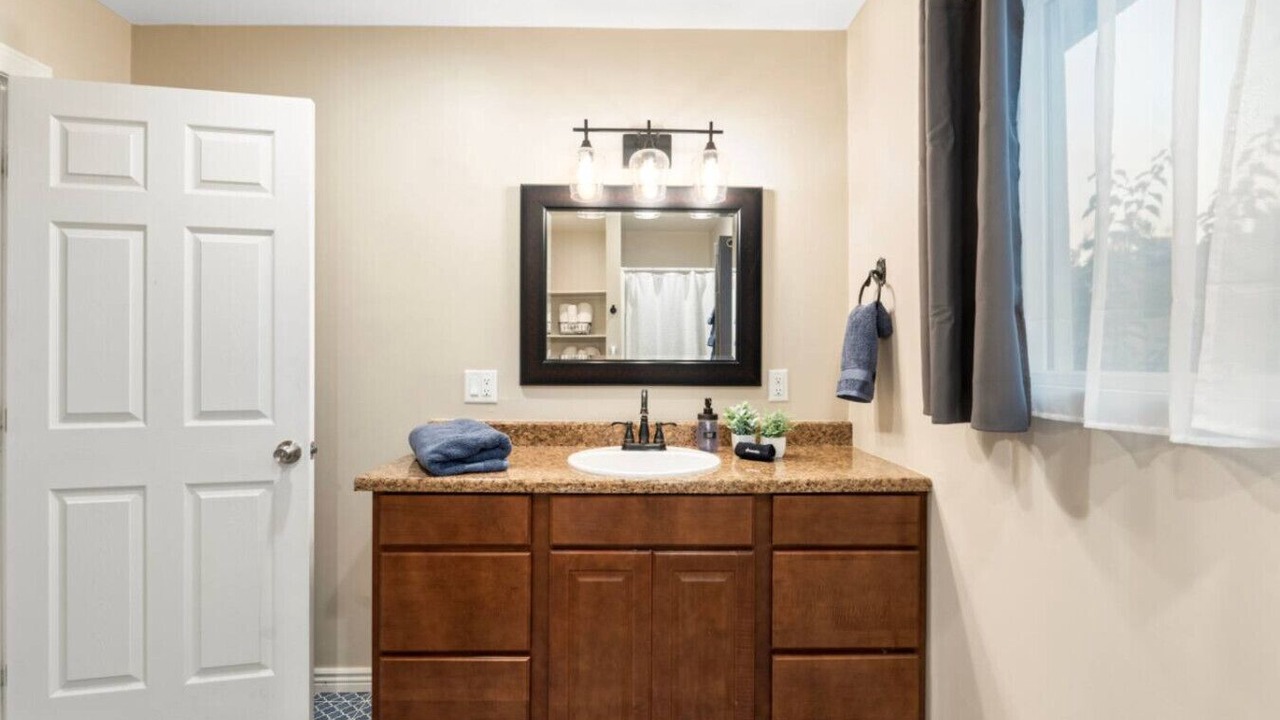 Photo of Bathroom in Cottonwood-Verde Village