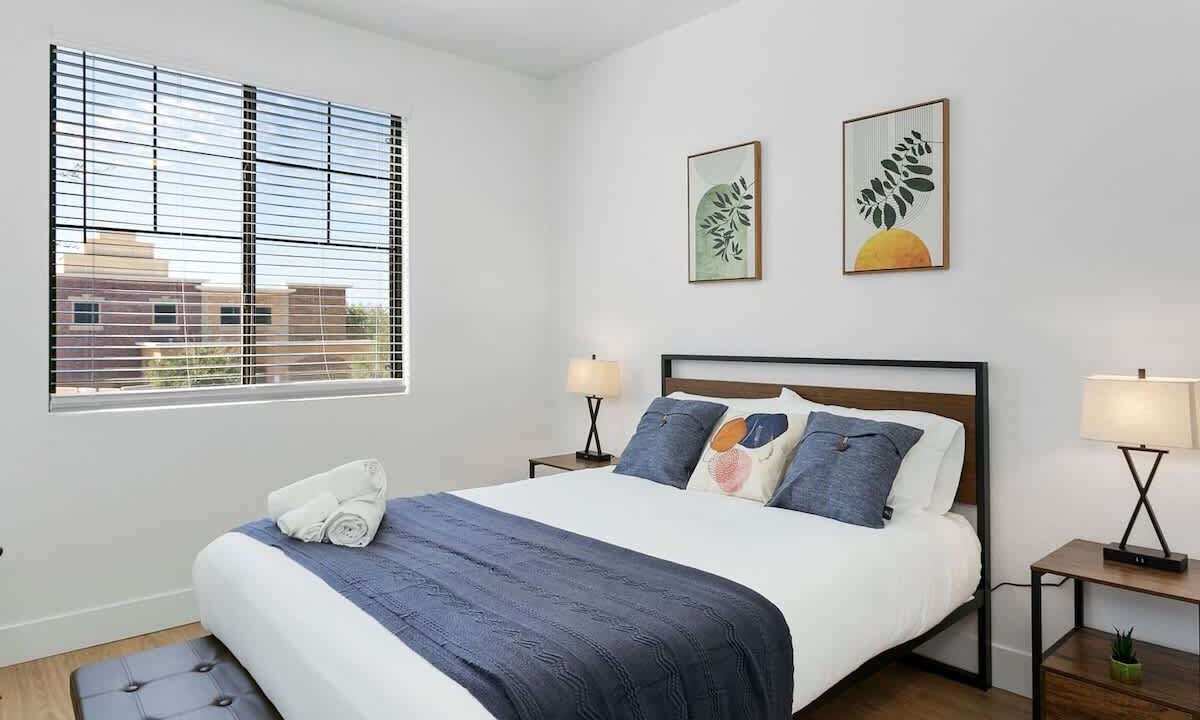 Photo of Bedroom in Glendale Sports and Entertainment District