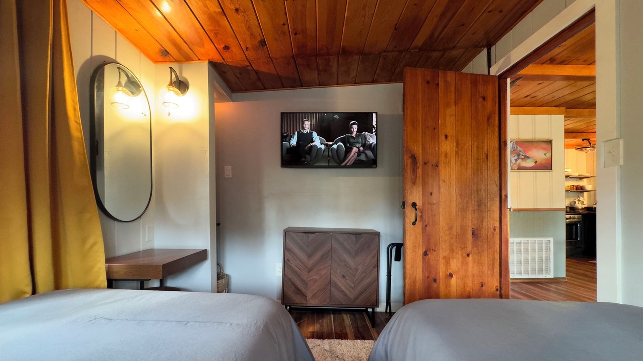 Photo of Bedroom in Mountain Club