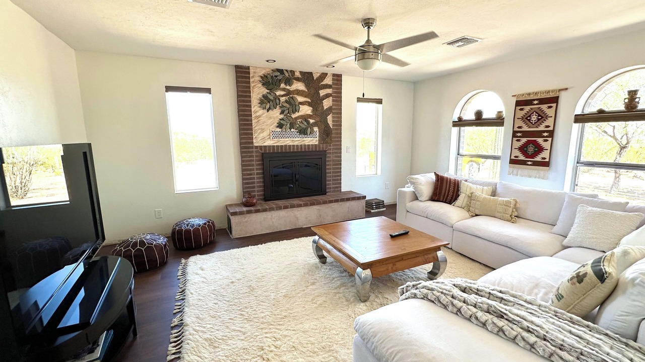 Photo of Livingroom in Tucson