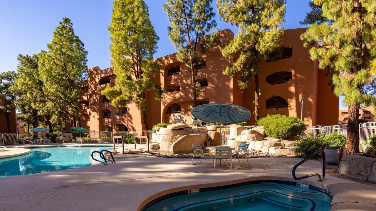 Photo of Outdoor in Paradise Valley Village