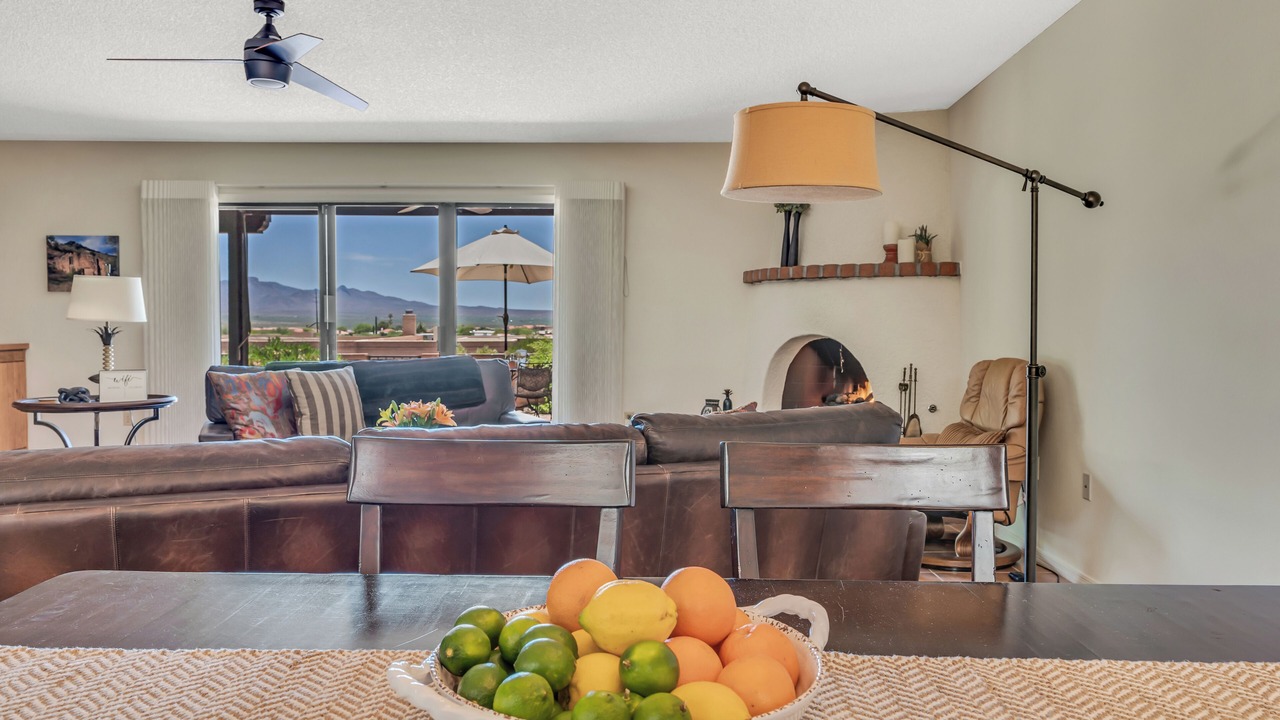 Photo of Livingroom in Green Valley