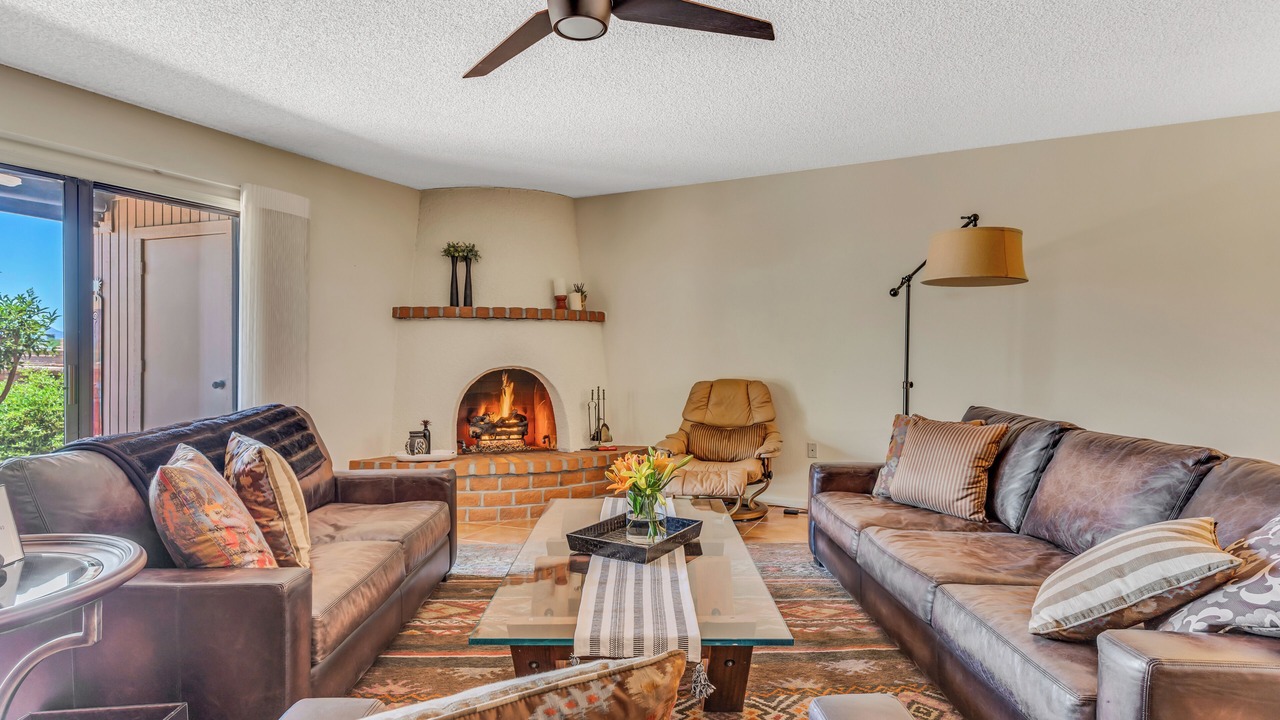 Photo of Livingroom in Green Valley