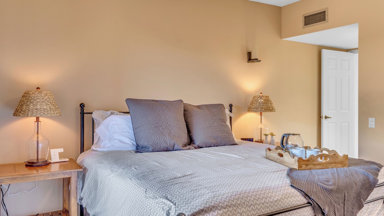 Photo of Bedroom in Green Valley
