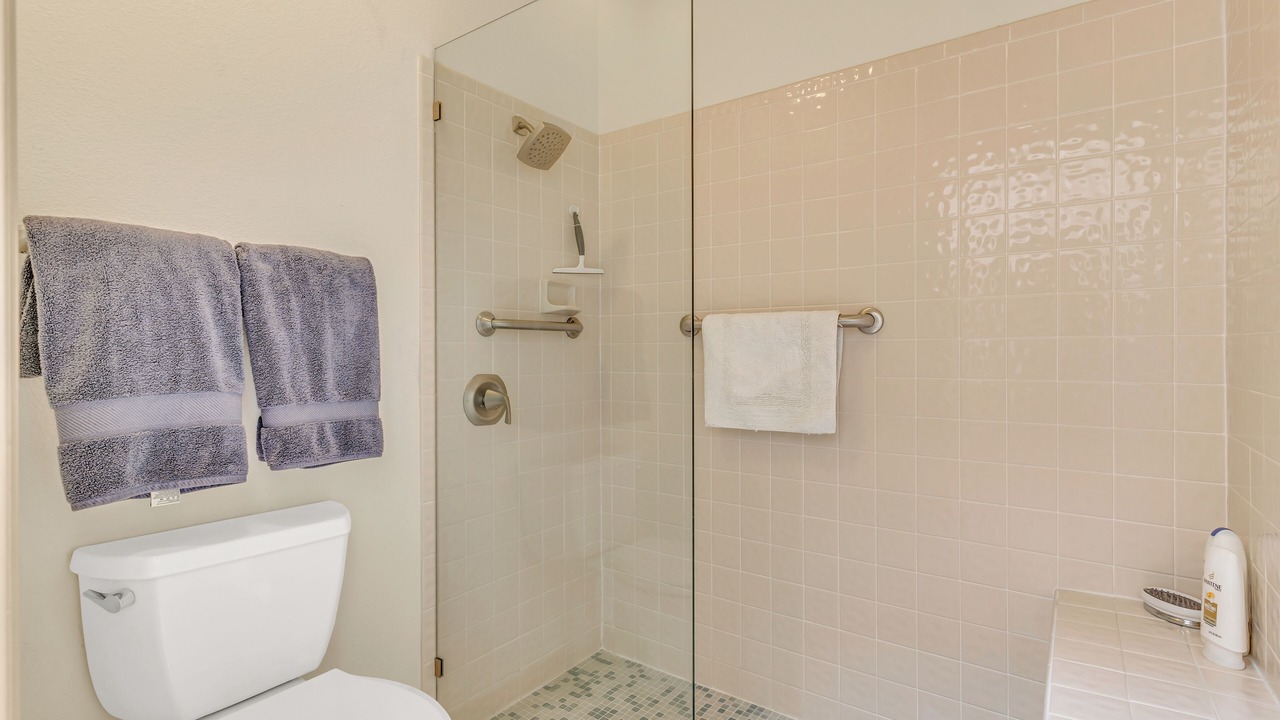 Photo of Bathroom in Green Valley