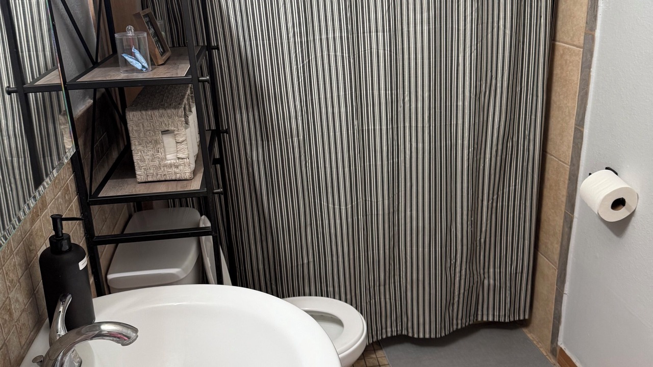 Photo of Bathroom in Willow Valley