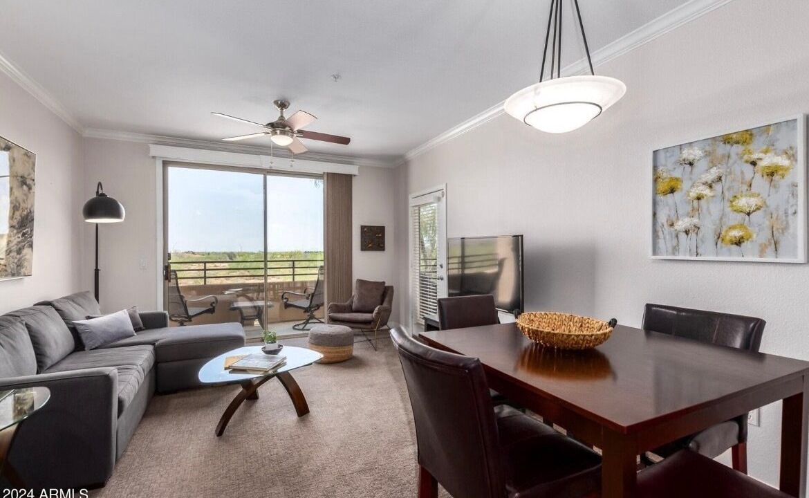 Photo of Livingroom in North Scottsdale