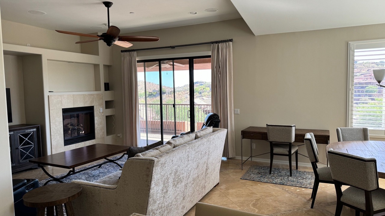 Photo of Livingroom in Fountain Hills