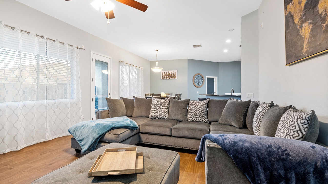 Photo of Livingroom in Tucson