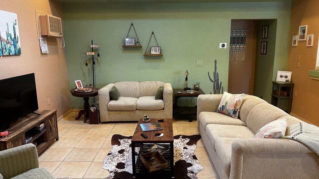 Photo of Livingroom in Havasu Heights