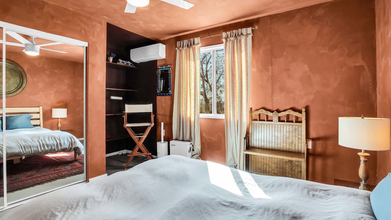 Photo of Bedroom in Wonder Valley