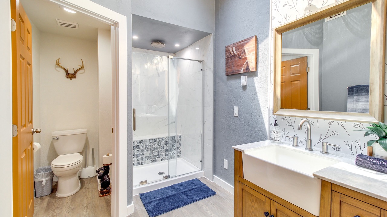 Photo of Bathroom in Pinetop