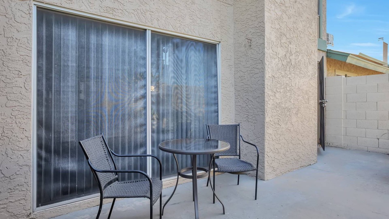 Photo of Outdoor in Bellair