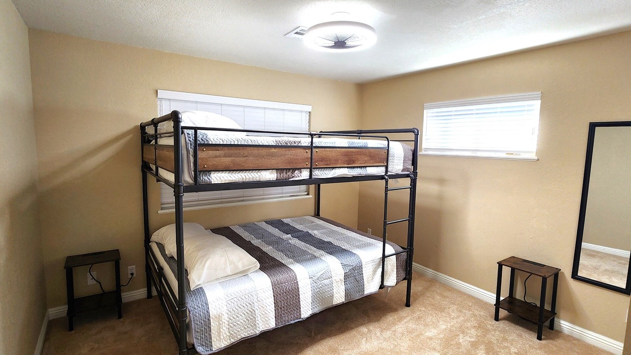 Photo of Bedroom in Mohave Valley
