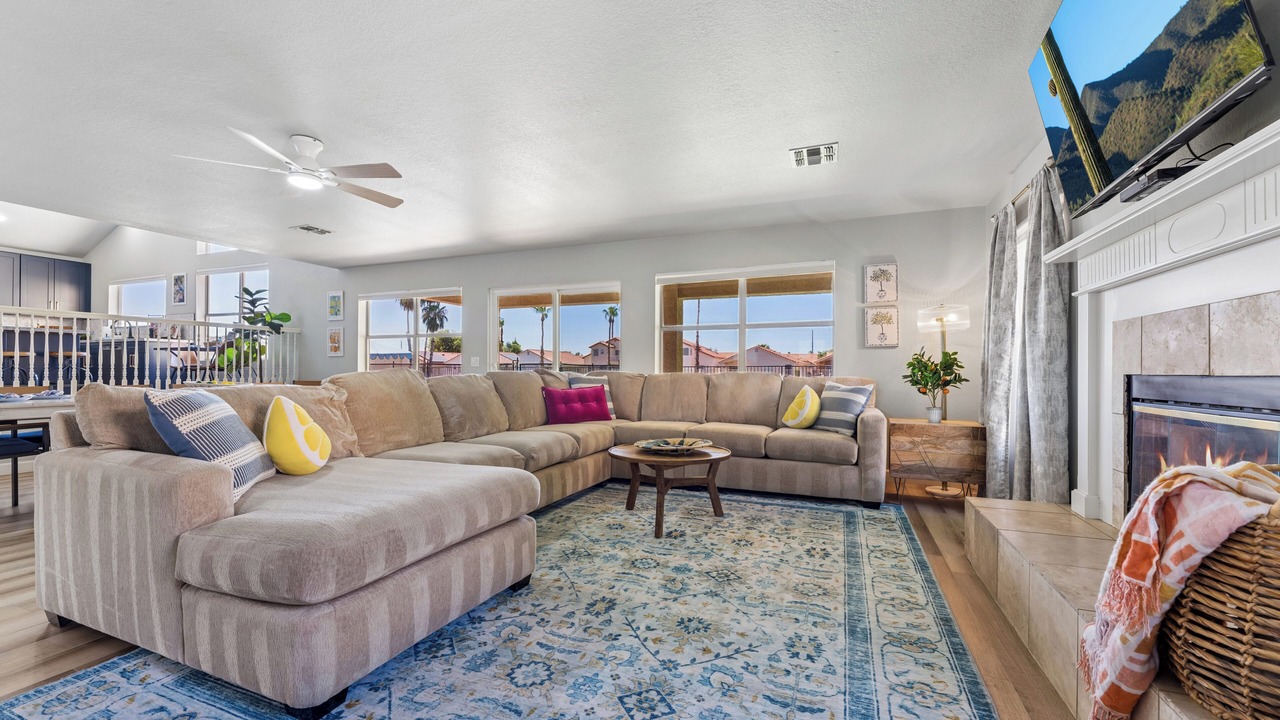 Photo of Livingroom in Arrowhead Ranch